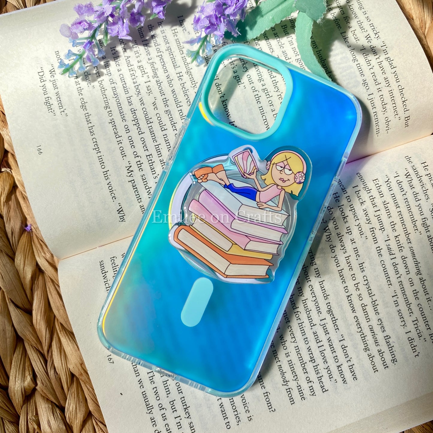 Lizzie Book Stack | Kindle E reader | MagSafe Grip | phone | kindle | tablet